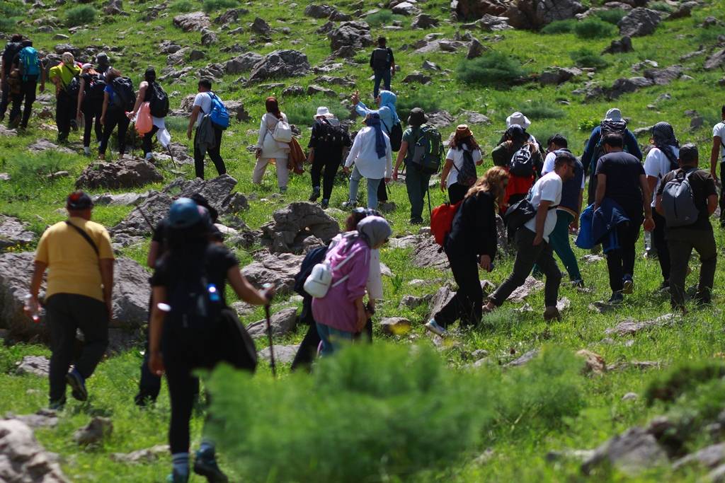 Halk arasında 'ağlayan gelin' olarak biliniyor. Görmek isteyenler kilometrelerce yol katediyor 22